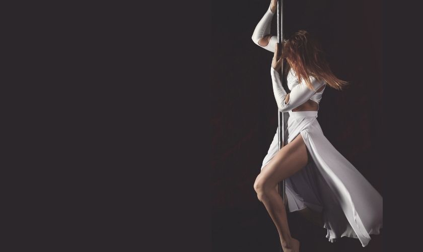 Pole Dancing Leaked Video And Images