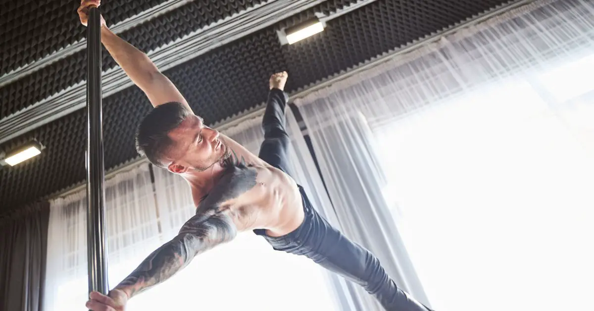 Tips for Male Pole Dancers